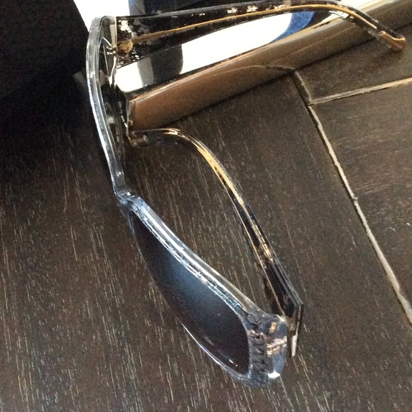 Italian made Dolce and Gabbana Sunnies. Authentic. - Picture 7 of 8